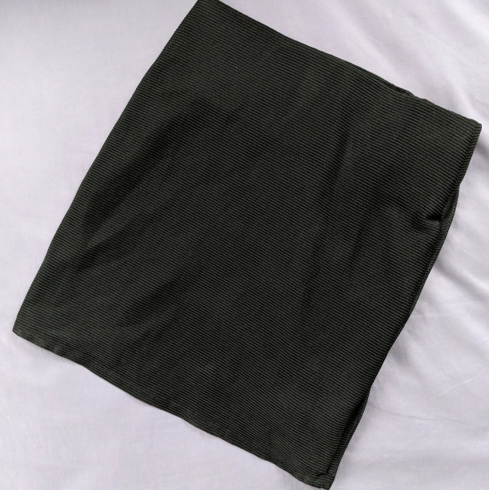 🔴 BCBGeneration Mini Skirt